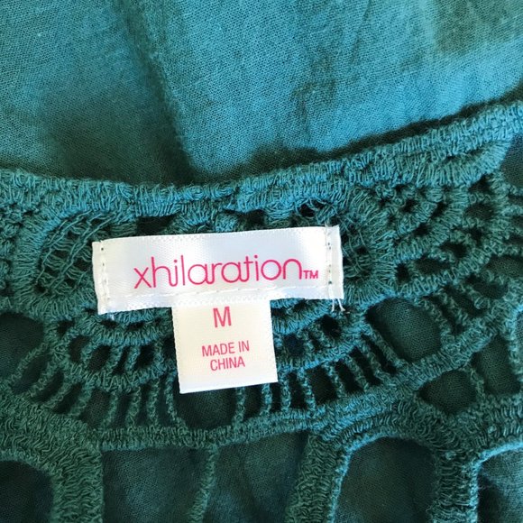 Green Crochet Floral/Geometric Summer Top - Picture 4 of 5